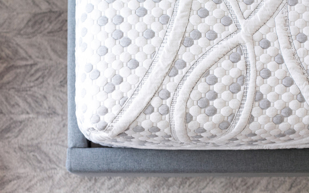 the hybrid mattress with innerspring from CRaVE Mattress